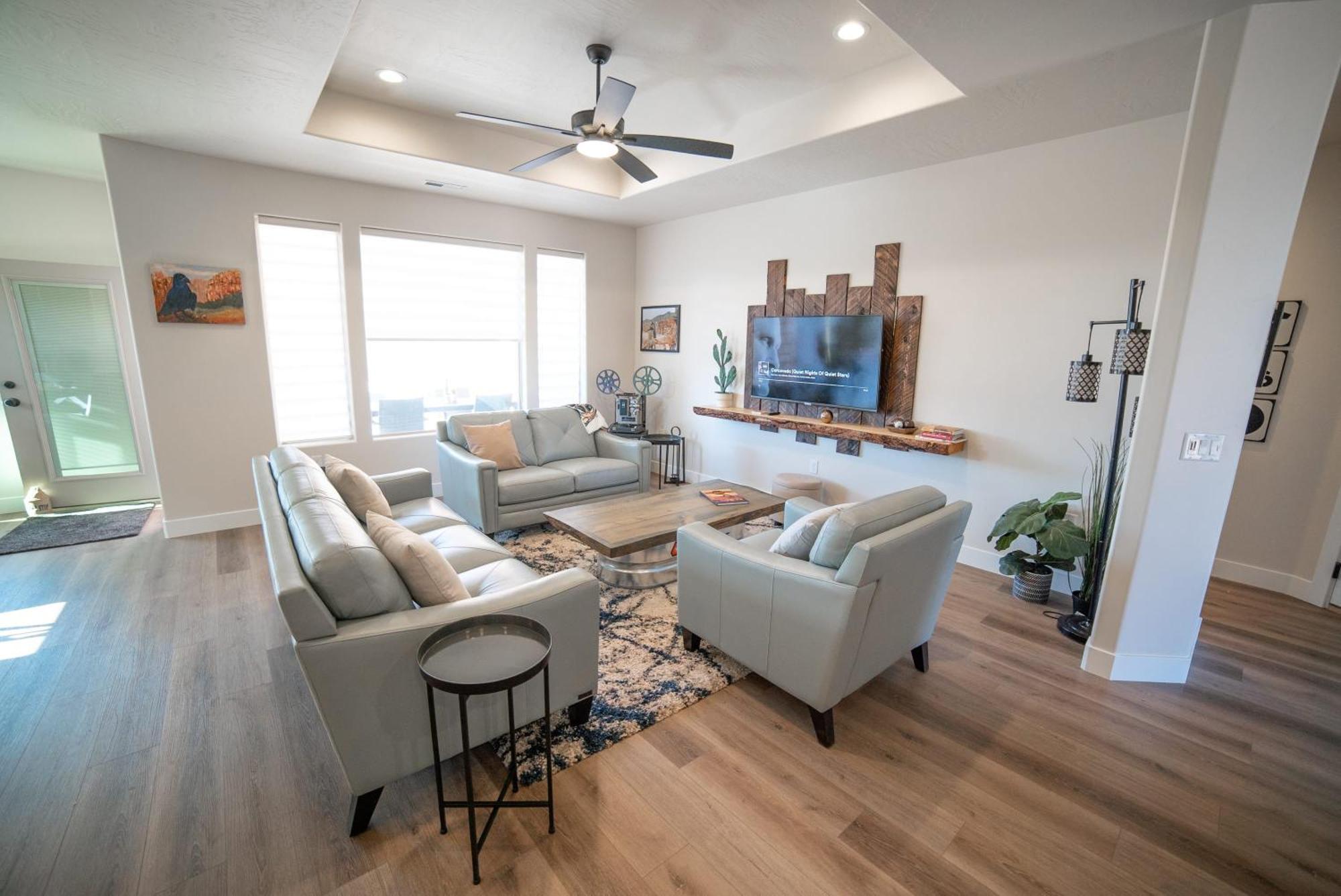 Hollywood Hangout - New West Properties Kanab Eksteriør bilde